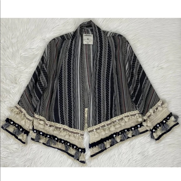 NEW ZARA Fringe Crochet Kimono Jacket Sz M - Picture 4 of 11